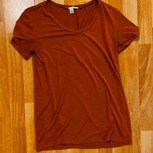 ❤️4/$40 SALE! ❤️ Halogen V Neck Tee
